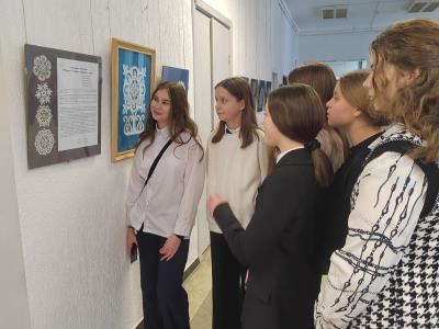 Авторская выставка, посвященная 100-летию белорусской вытинанки